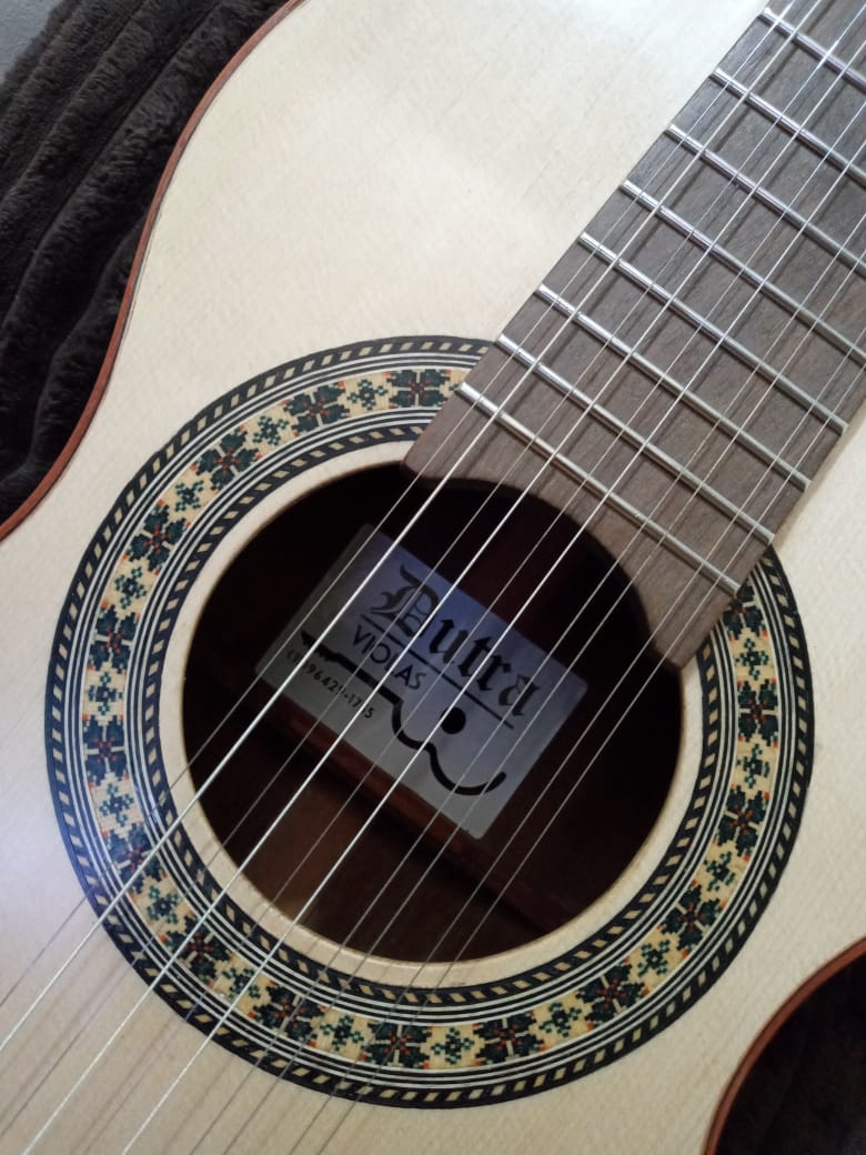 viola-luthier-dutra